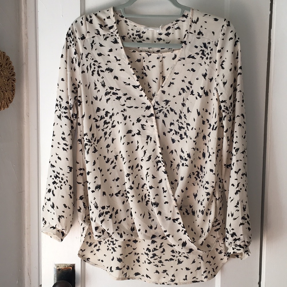 Lush blouse size M black and white long sleeve